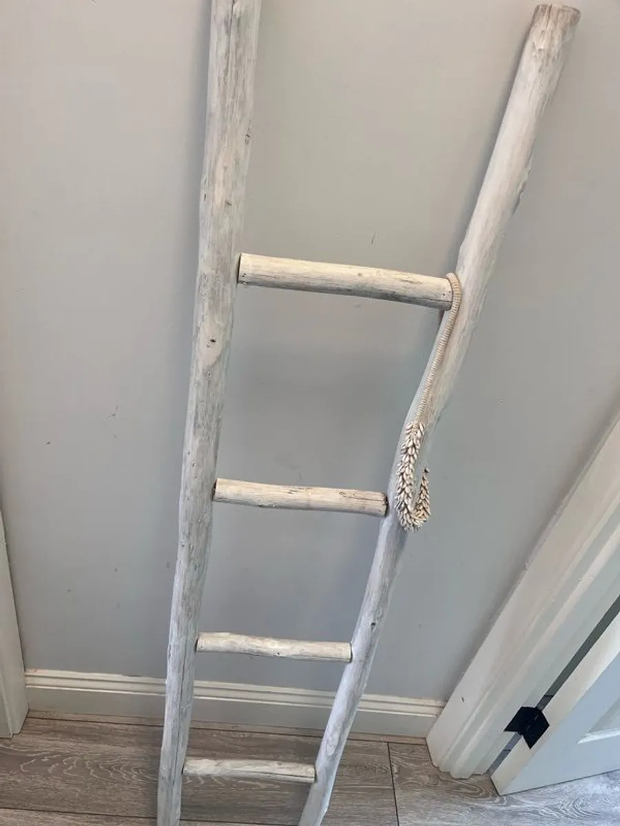 Solid Wood Whitewashed Decorative Ladder - Image 2