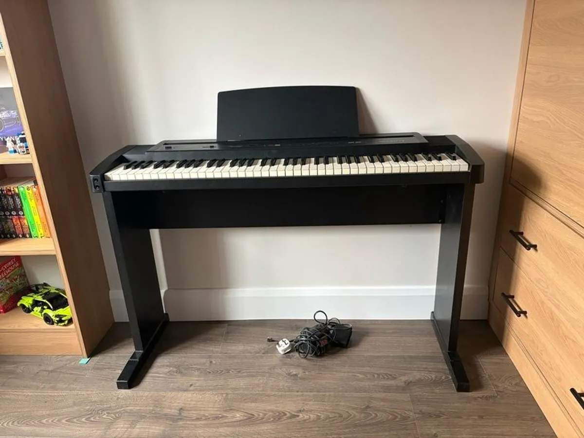 Roland EP 7 ii digital piano - Image 3