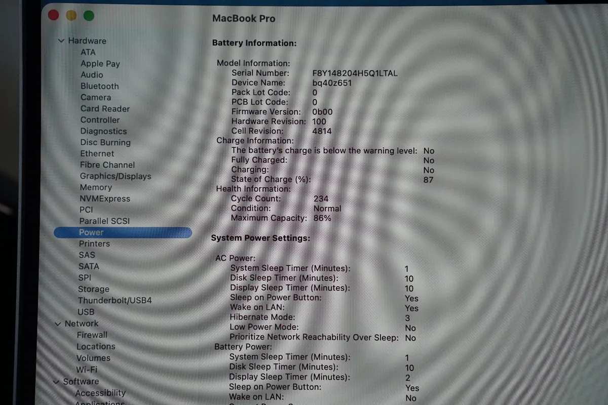 Macbook Pro 14" 2021 M1 Pro | 16GB | 512GB - Image 3
