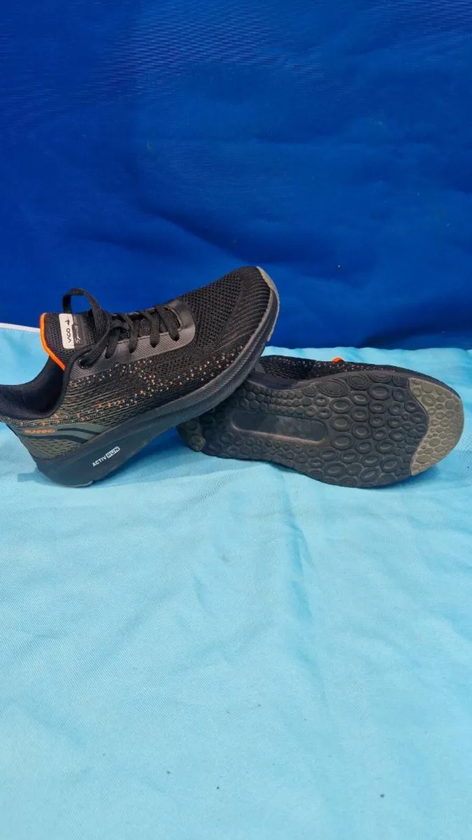 Vigo ActivRun Running Trainers - Image 1