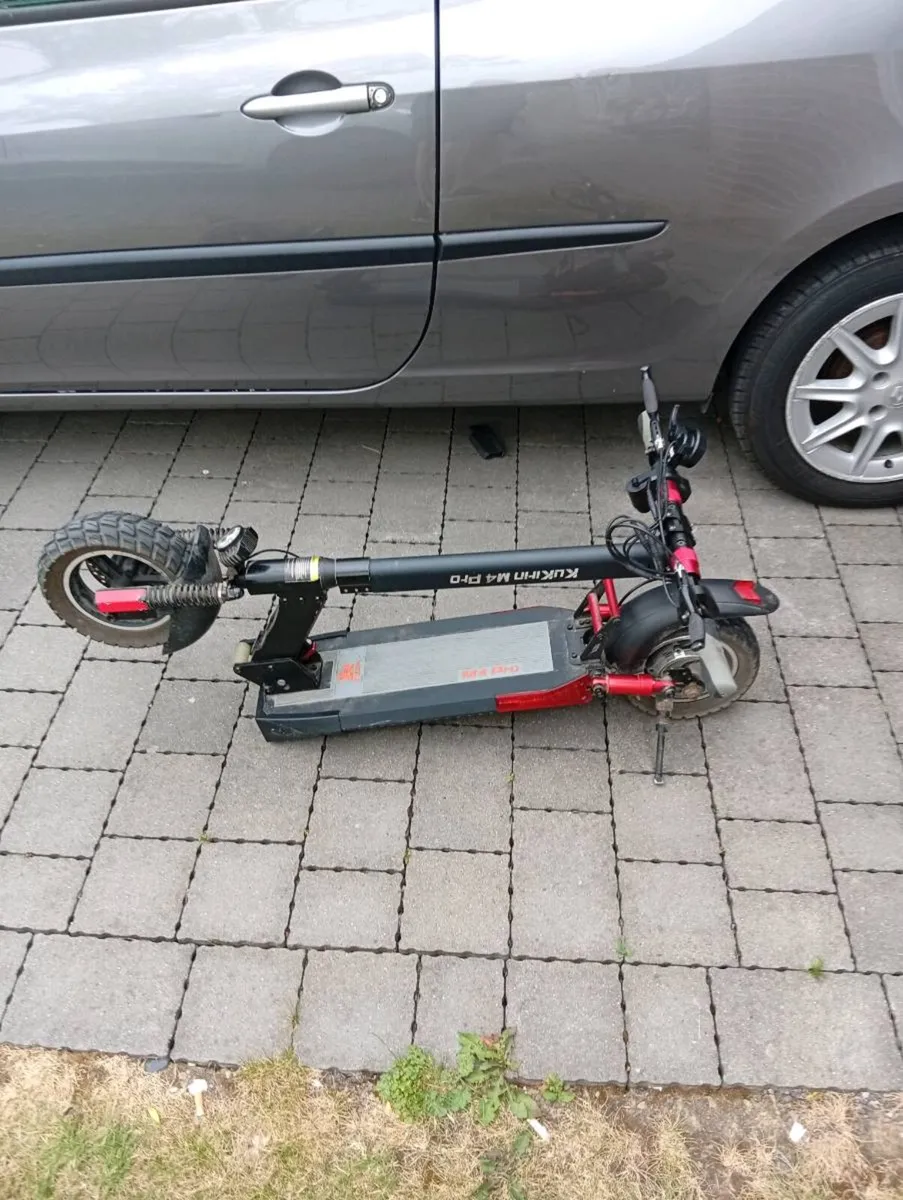 Kukurin M4 pro electric scooter - Image 1
