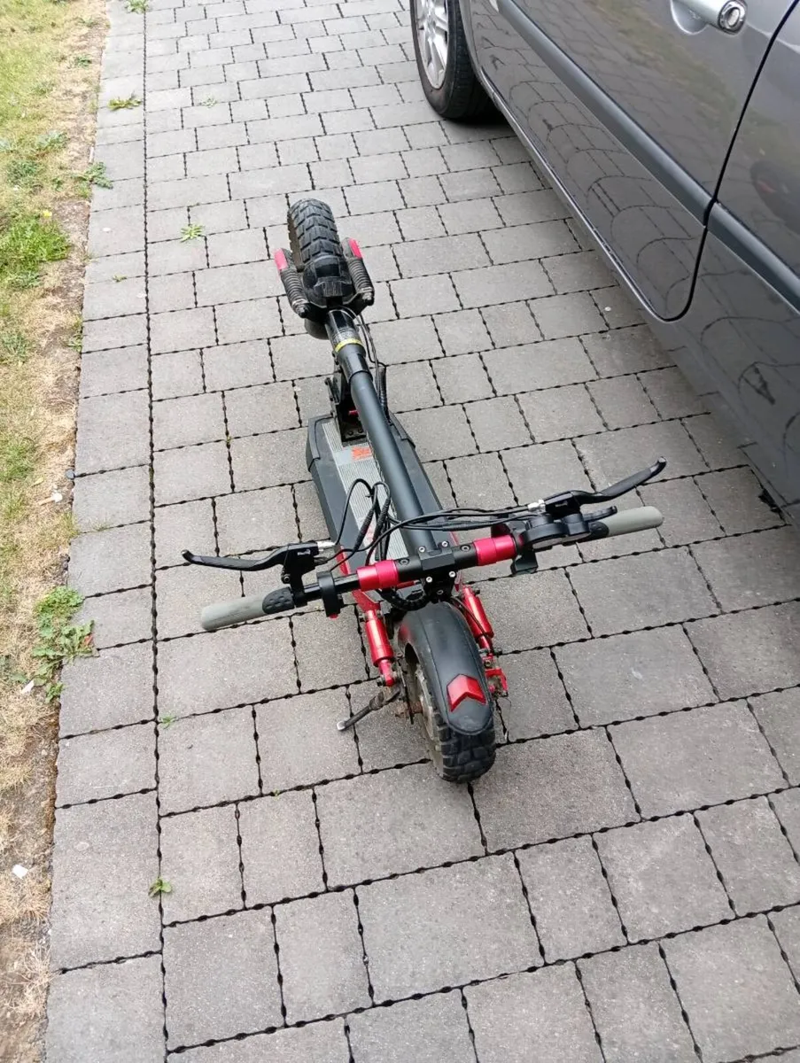 Kukurin M4 pro electric scooter - Image 2