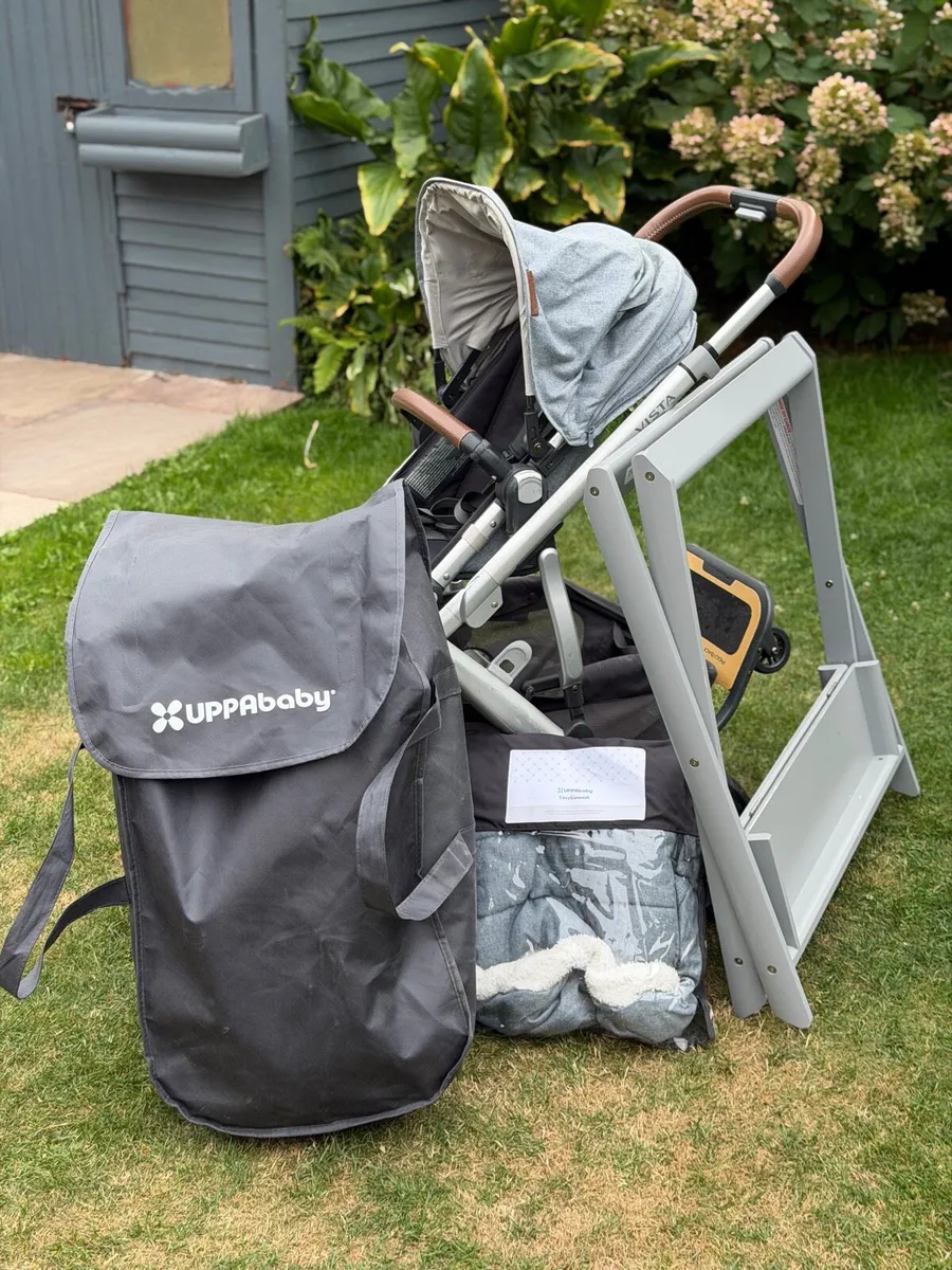 Uppababy Vista 2 Travel System Grey - Image 3
