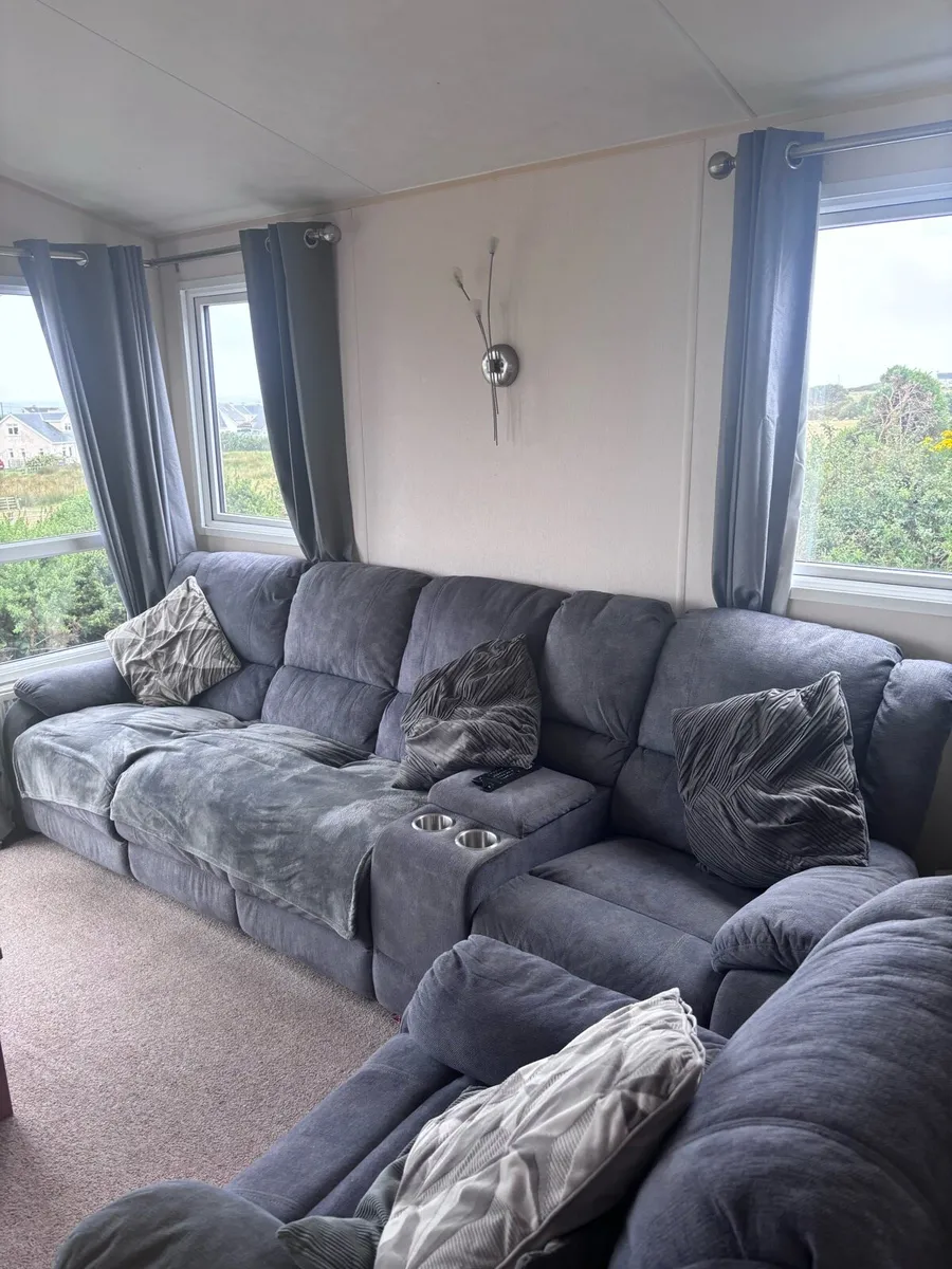 Sherborne Mobile Home - Image 2