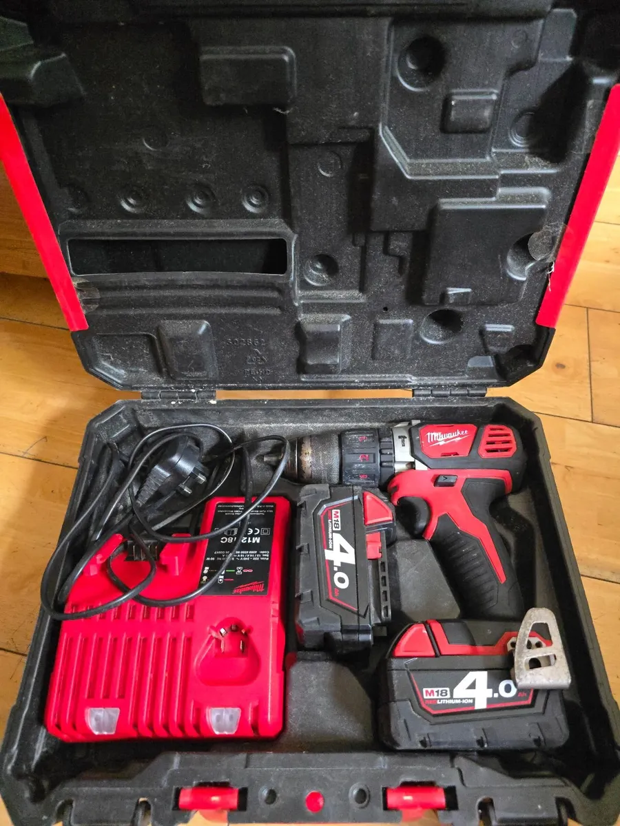 Milwaukee Combi drill kit - Image 1