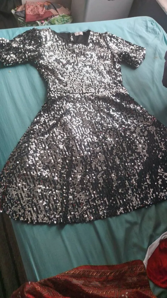 3  girl party dress - Image 1