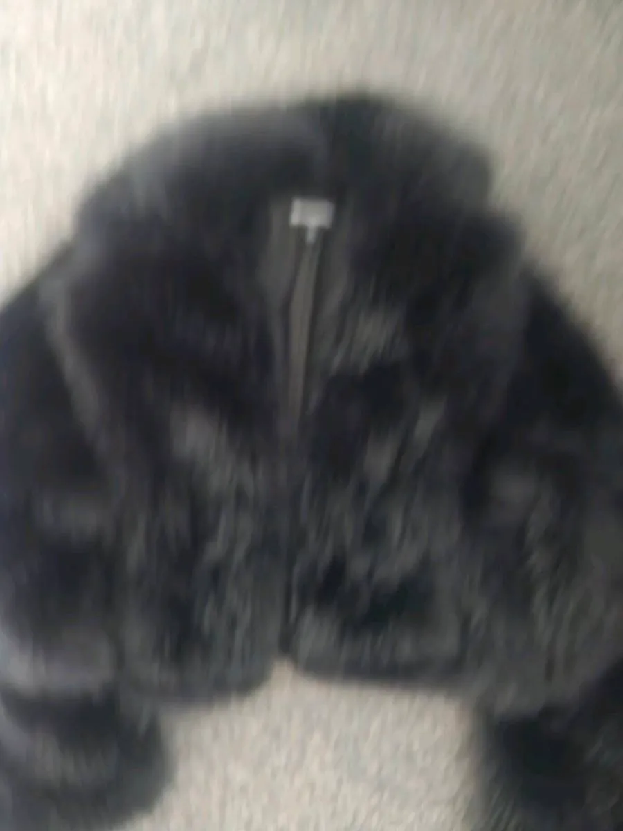 Black faux fur coat - Image 3