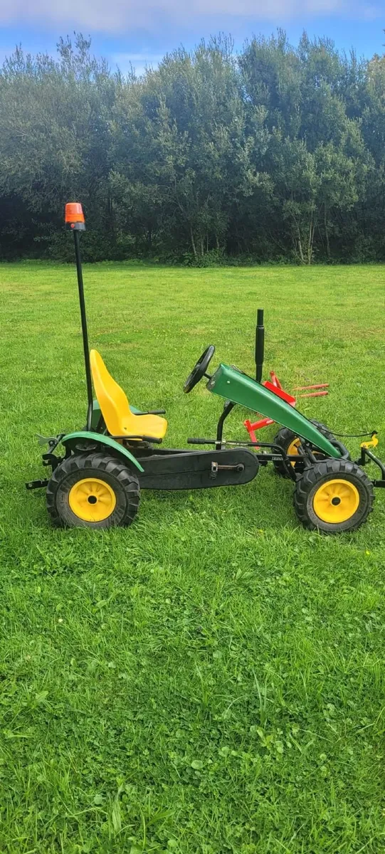 Kids berg john deere go cart - Image 4