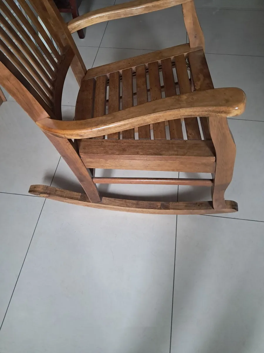 Rocking chair - Image 4