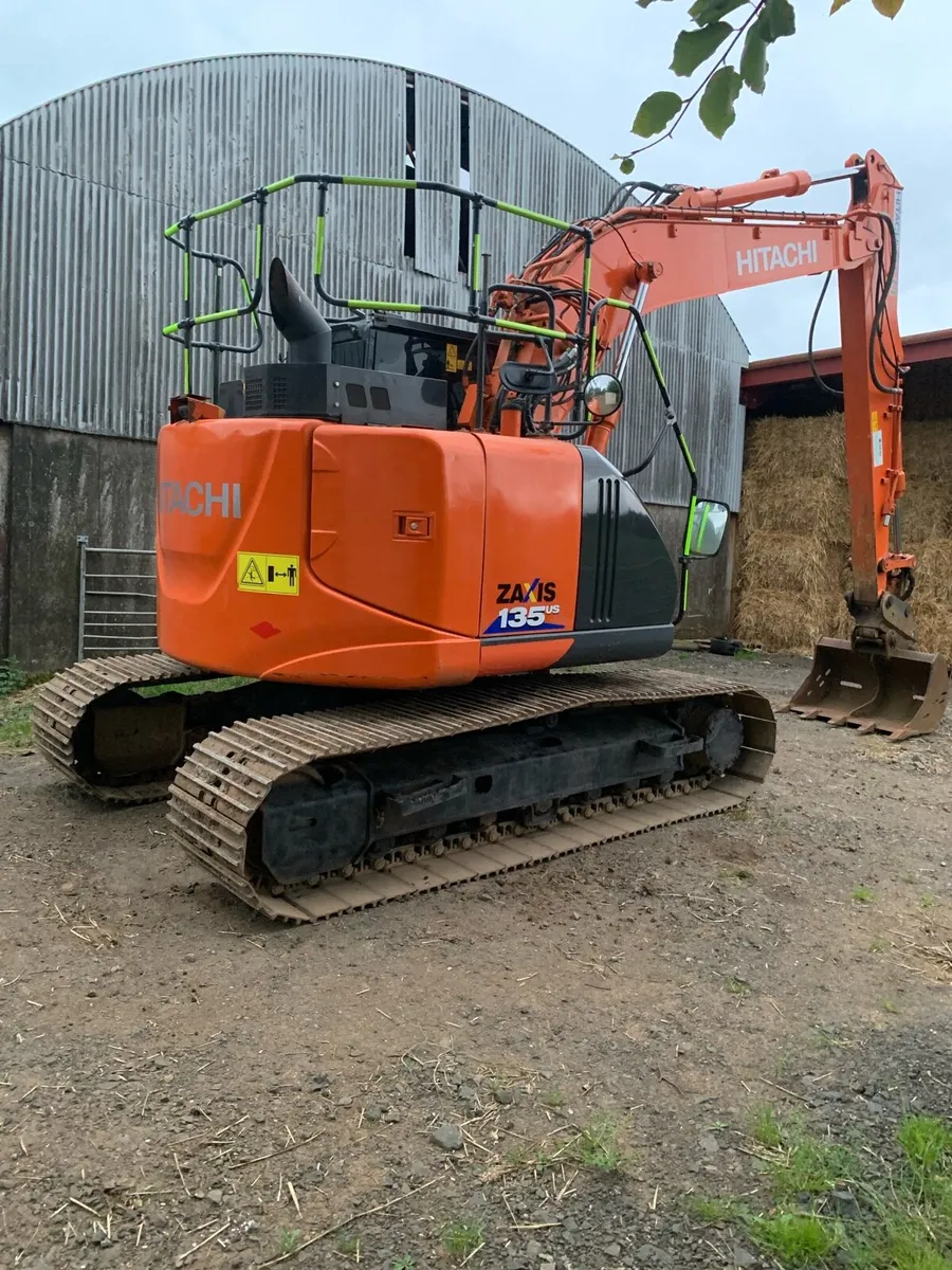 2018 Hitachi ZX135-6 LCN - Image 1