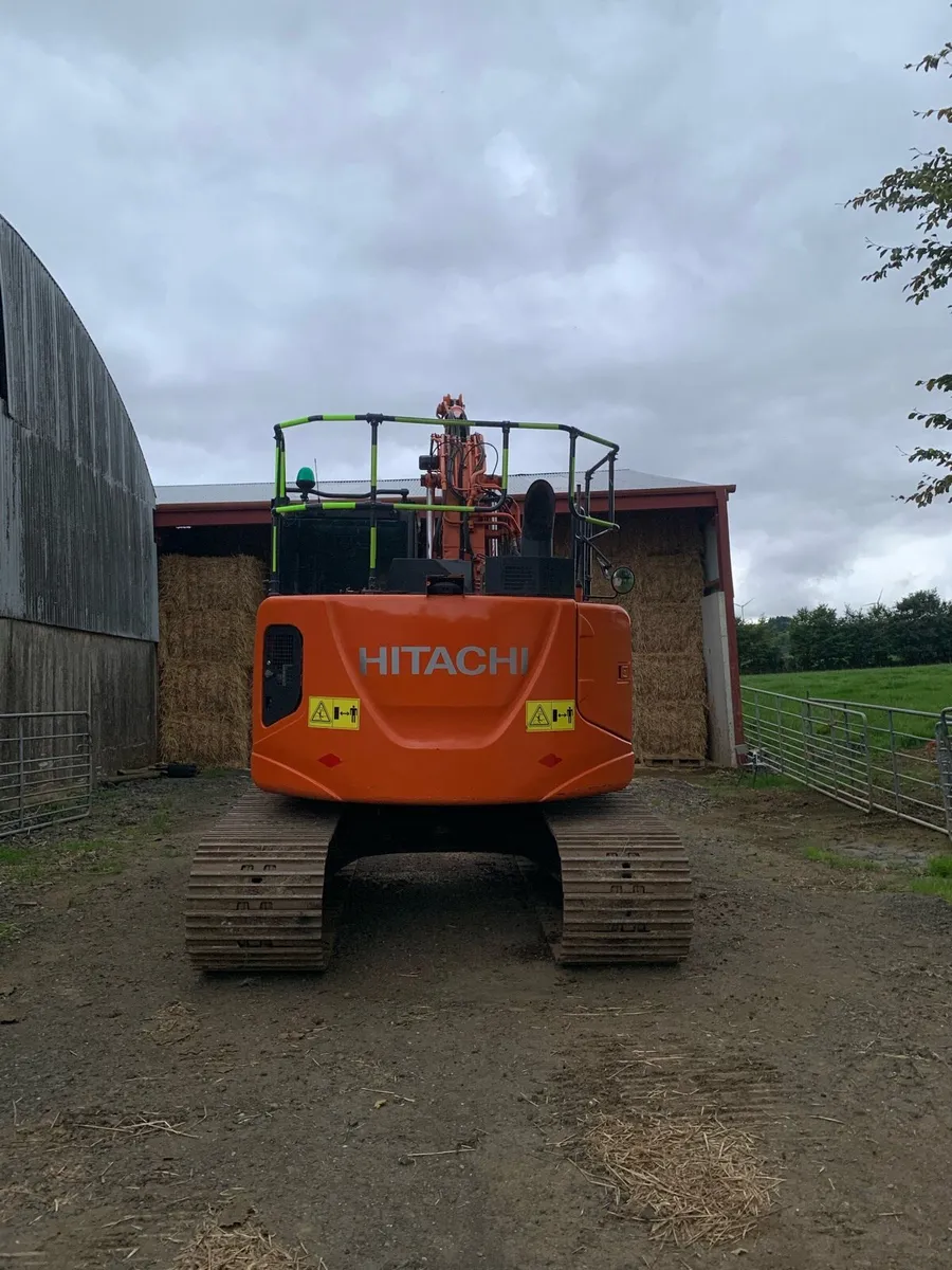 2018 Hitachi ZX135-6 LCN - Image 3