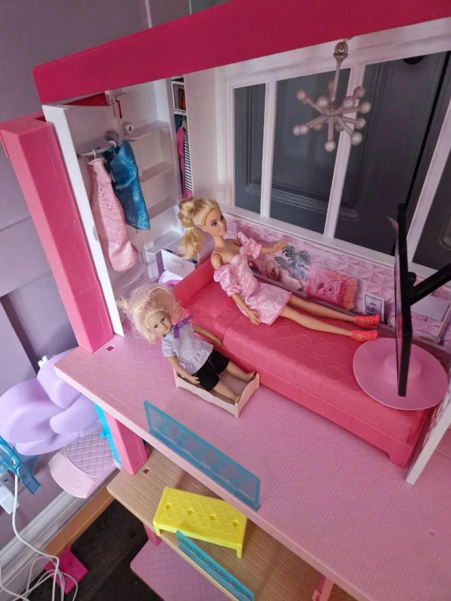 Barbie dream house - Image 2