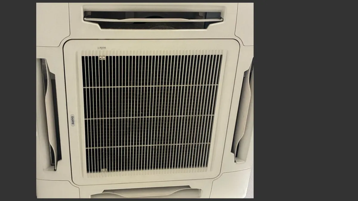 Air conditioning units walls and ceiling air - Image 3