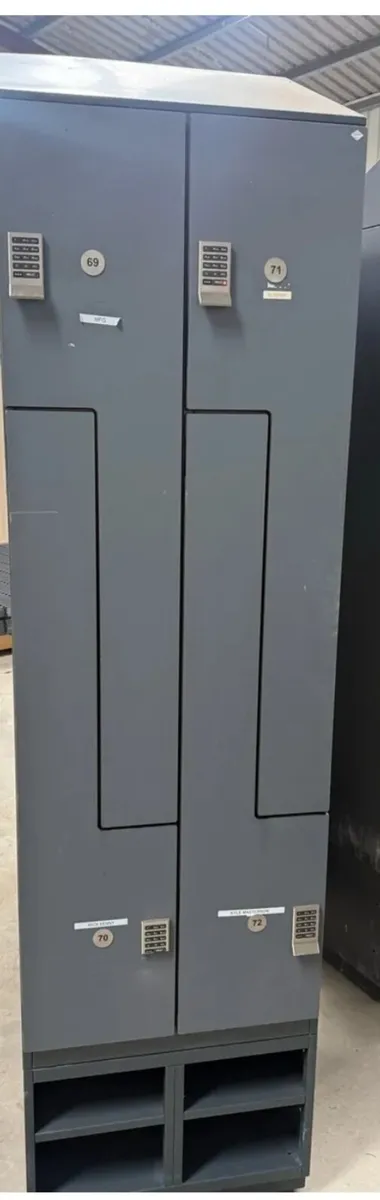 Club Lockers - Image 1