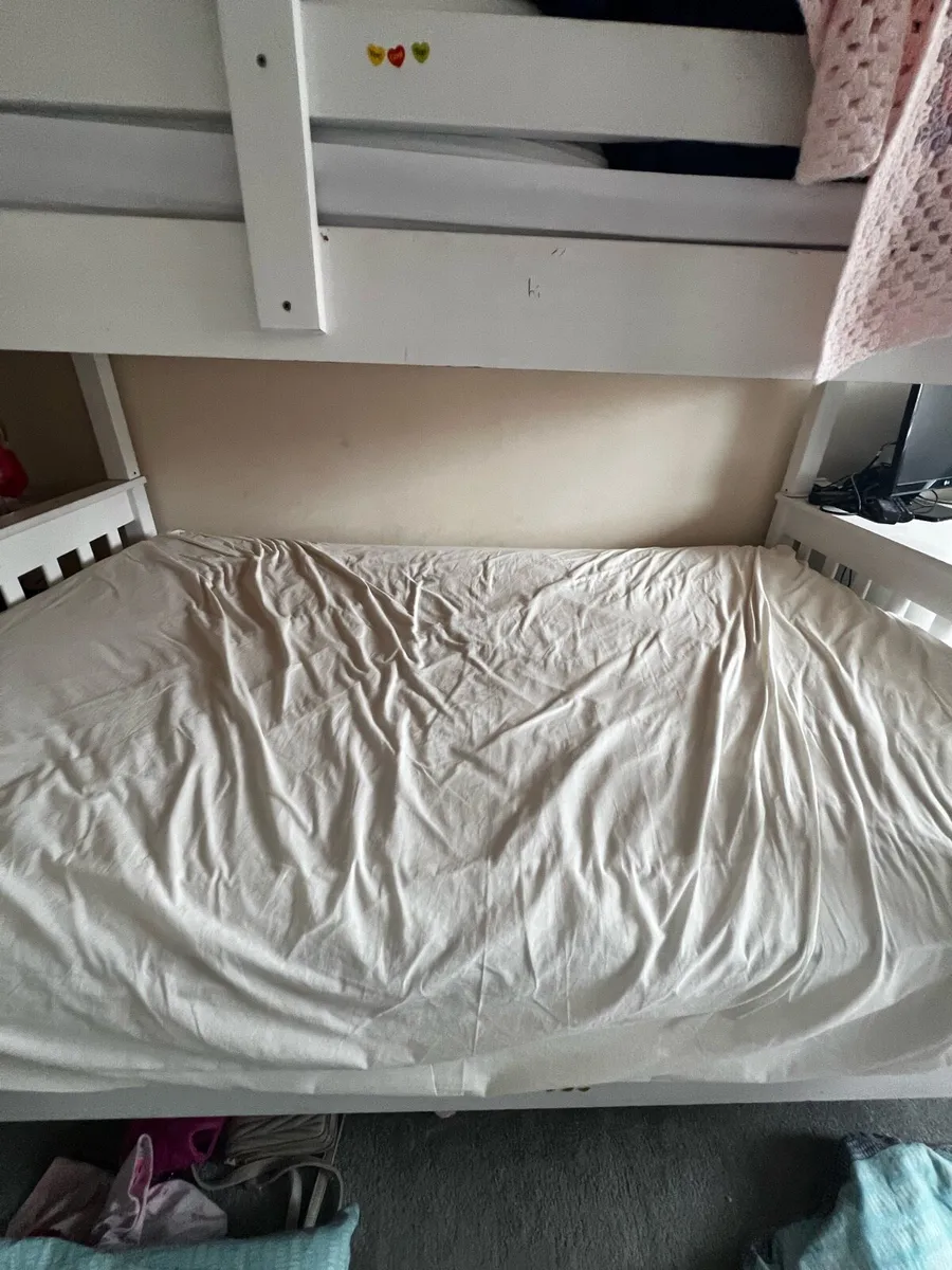 4ft6 double mattress with bed frame lower bunk - Image 2