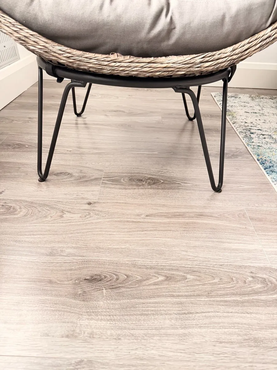 Egg Chair - Image 3