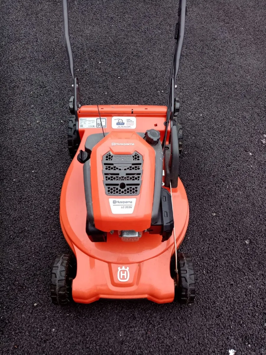 Husqvarna LC 353V Petrol Lawnmower - Image 1