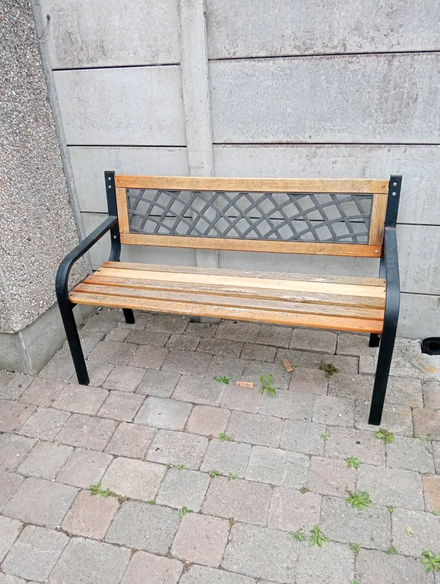 Garden bench - Image 1