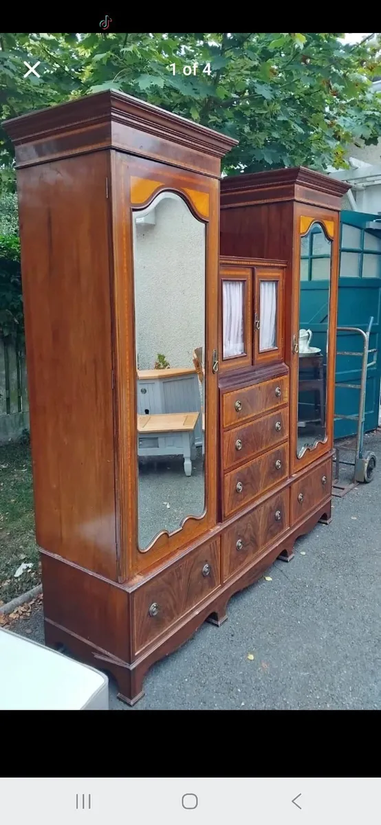 Edwardian wardrobe