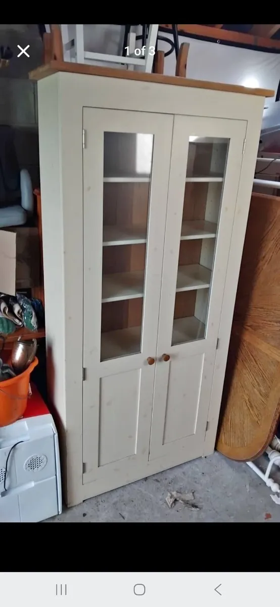 Living room units x 3 - Image 2