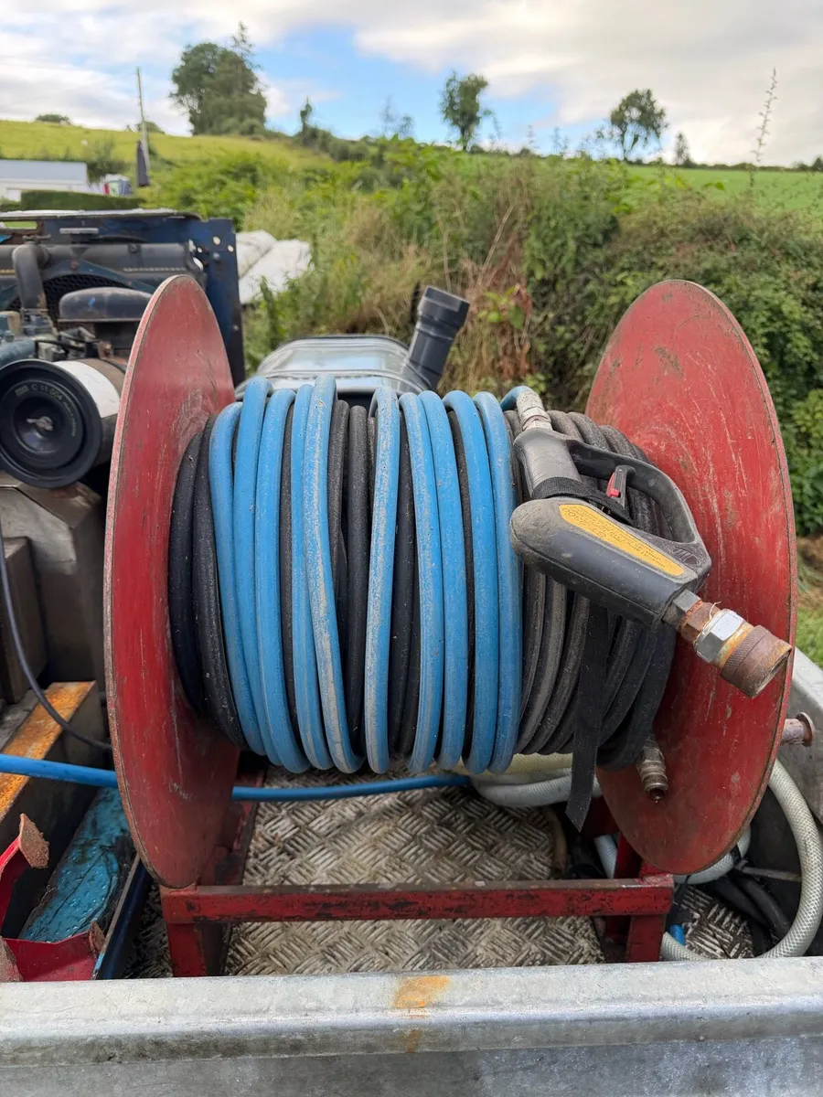Professional Powerwashing Unit - Image 3