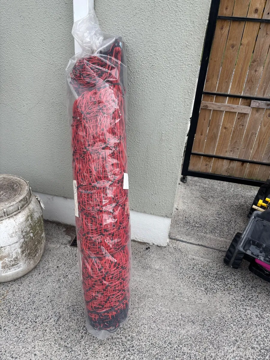 Poultry  fence
