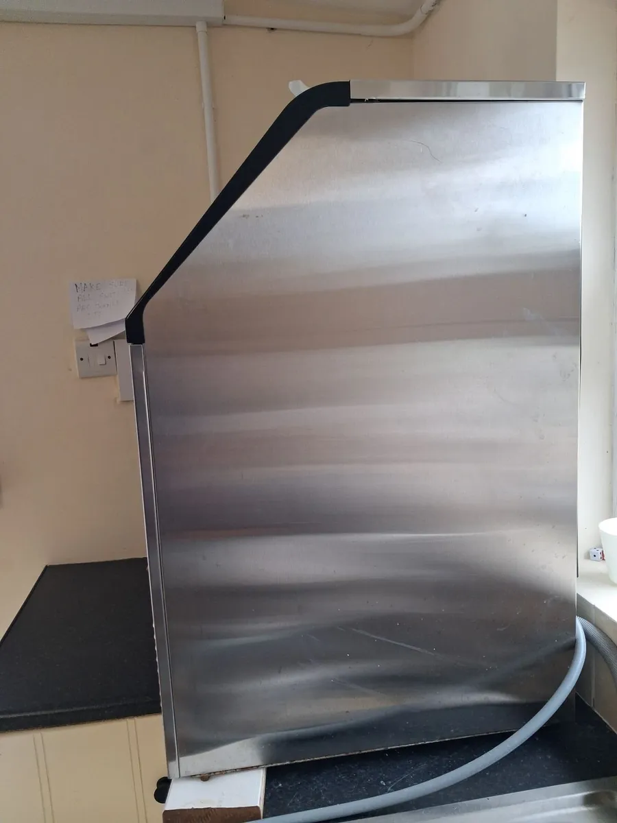 Ice Machine - Image 2