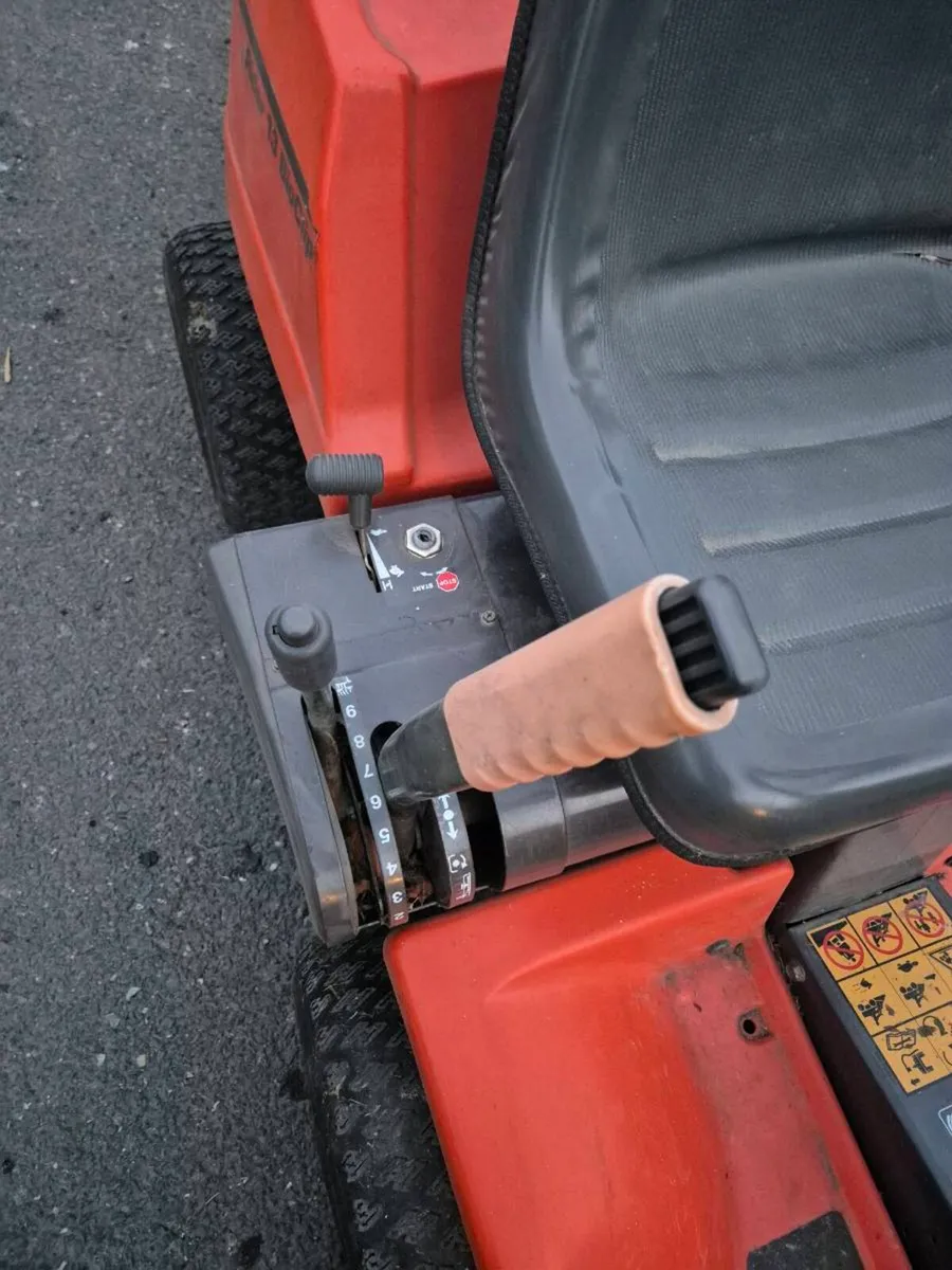Front Deck Ride-On Mower - Image 3