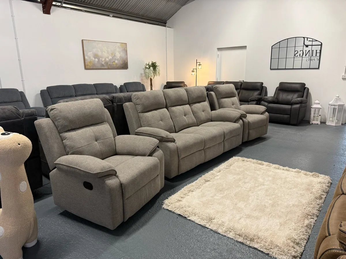 SOFAS AT WHOLESALE PRICES SINCE 1985 🛋️ - Image 3