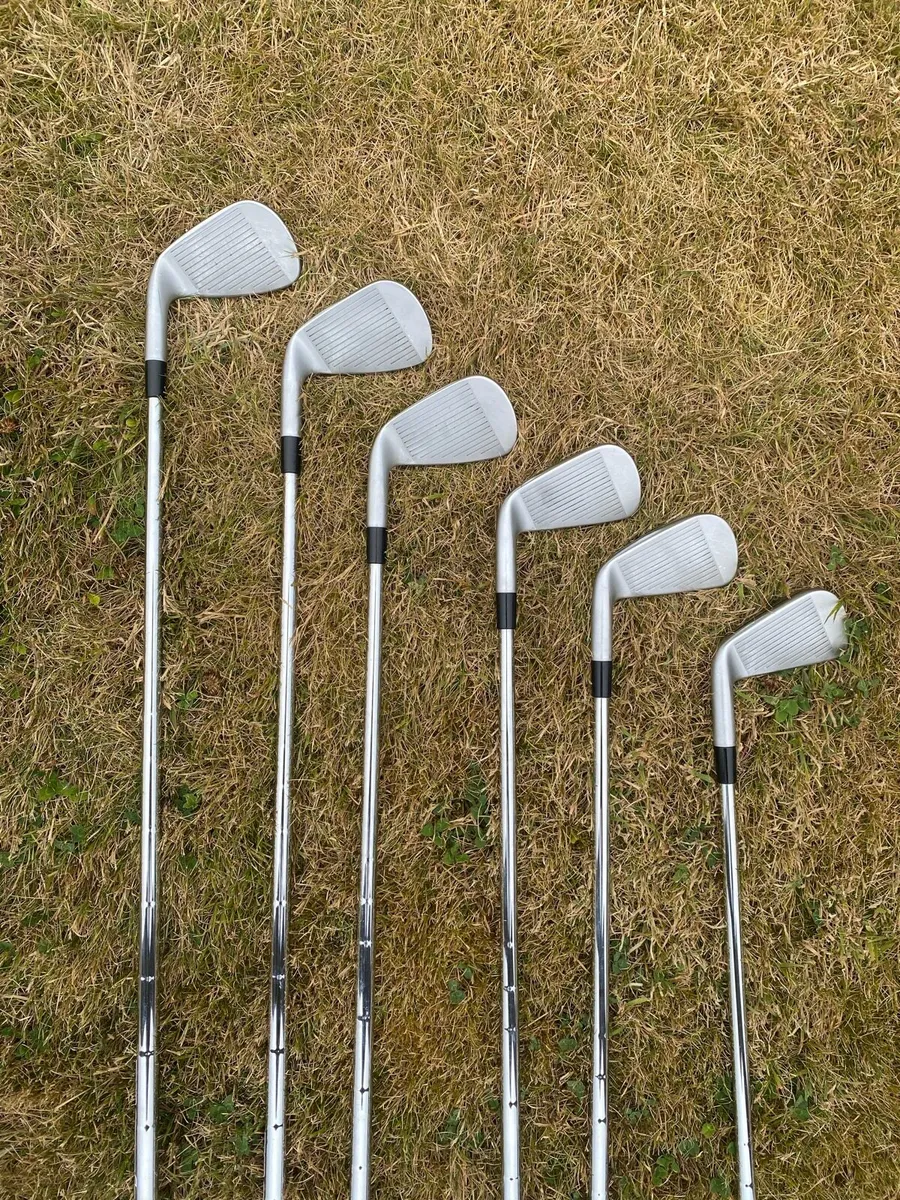 Taylormade p790 irons - Image 3