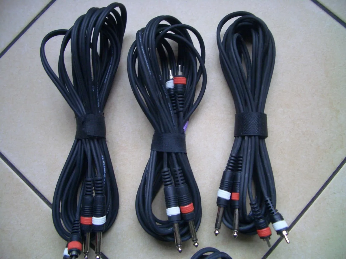 6 Audio Cable Leads - Image 3