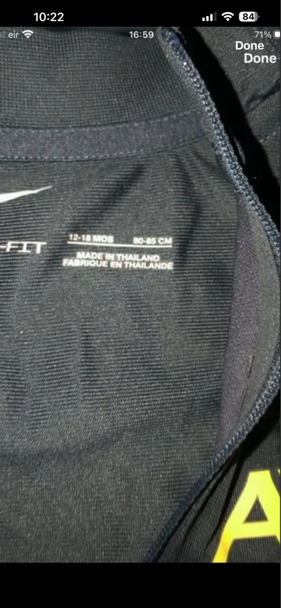 Boys Liverpool tracksuit 12/18 mths €10 - Image 4
