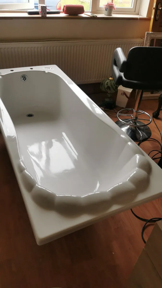 Bath + sink - Image 3
