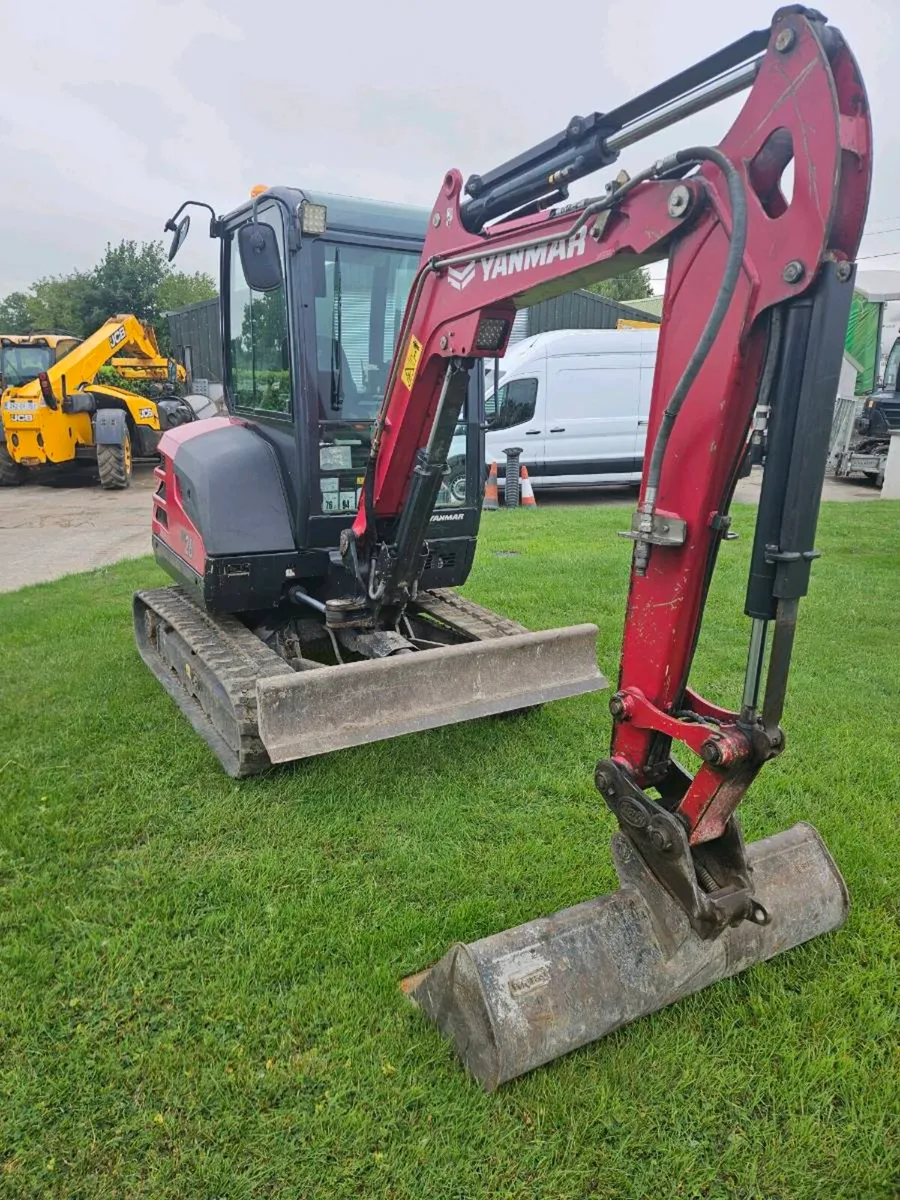 2023 Yanmar SV26 mini digger - Image 2
