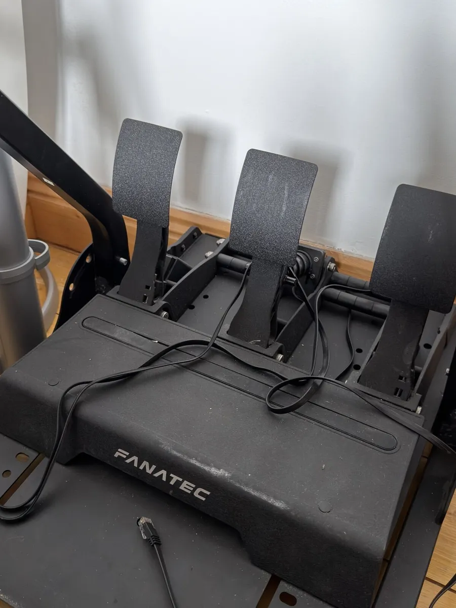 Fanatec CSL Elite McLaren GT3 8nm - Image 3