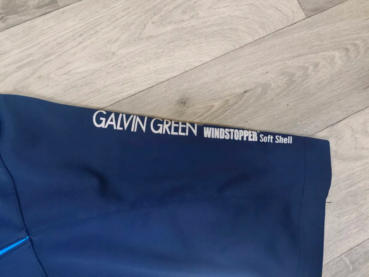 Galvin Green Half Zip Softshell Golf Jacket Top M - Image 3