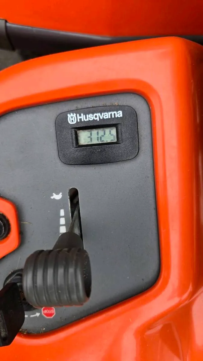 Husqvarna R318 - Image 3