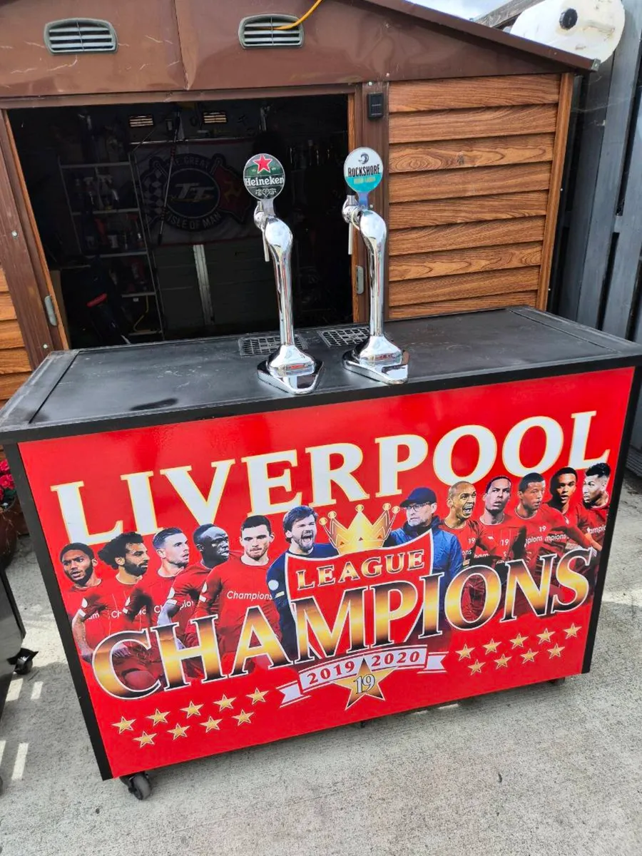 Home bar - Image 1