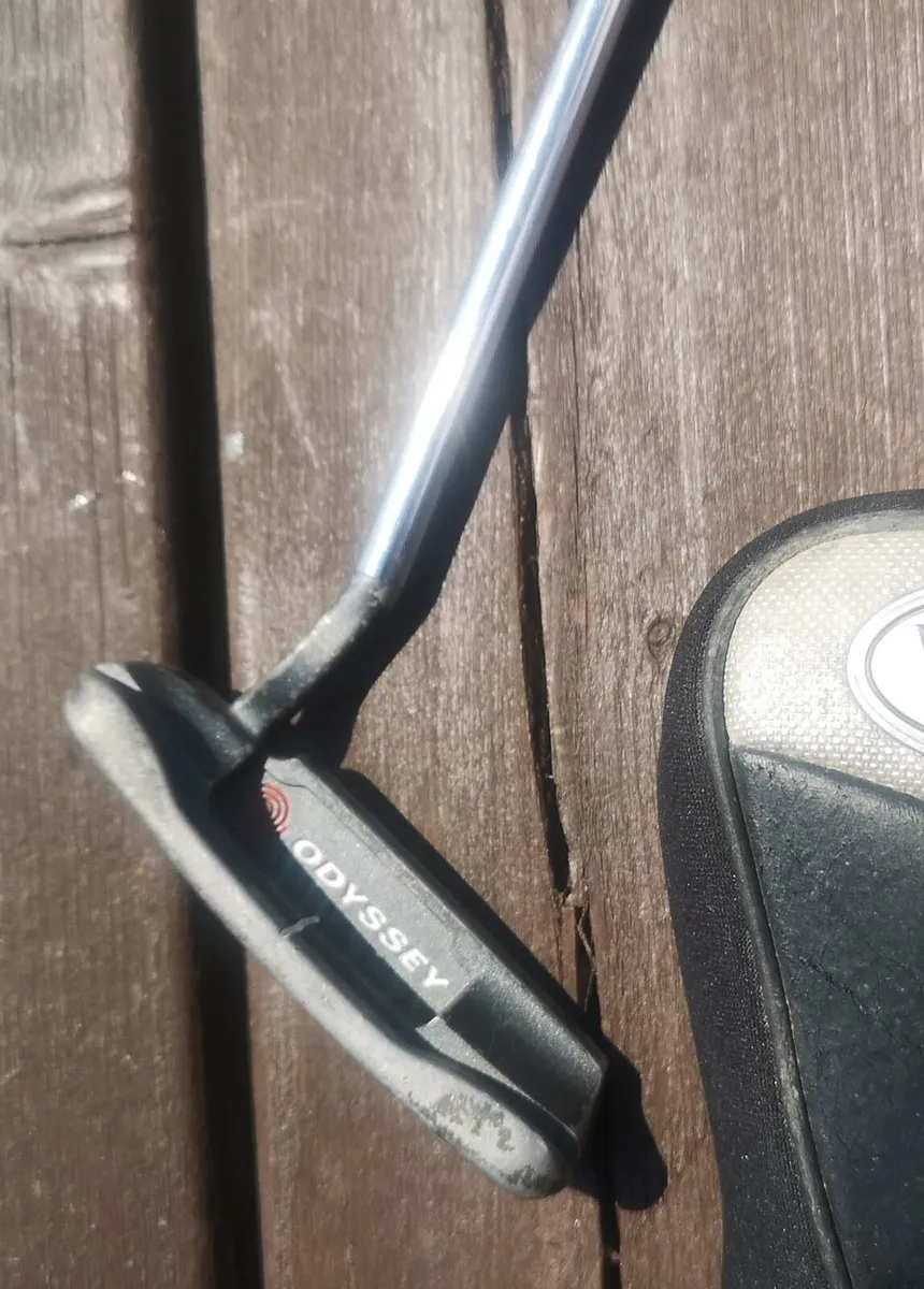 Odyssey DFX 3300. 35 inch putter. - Image 2