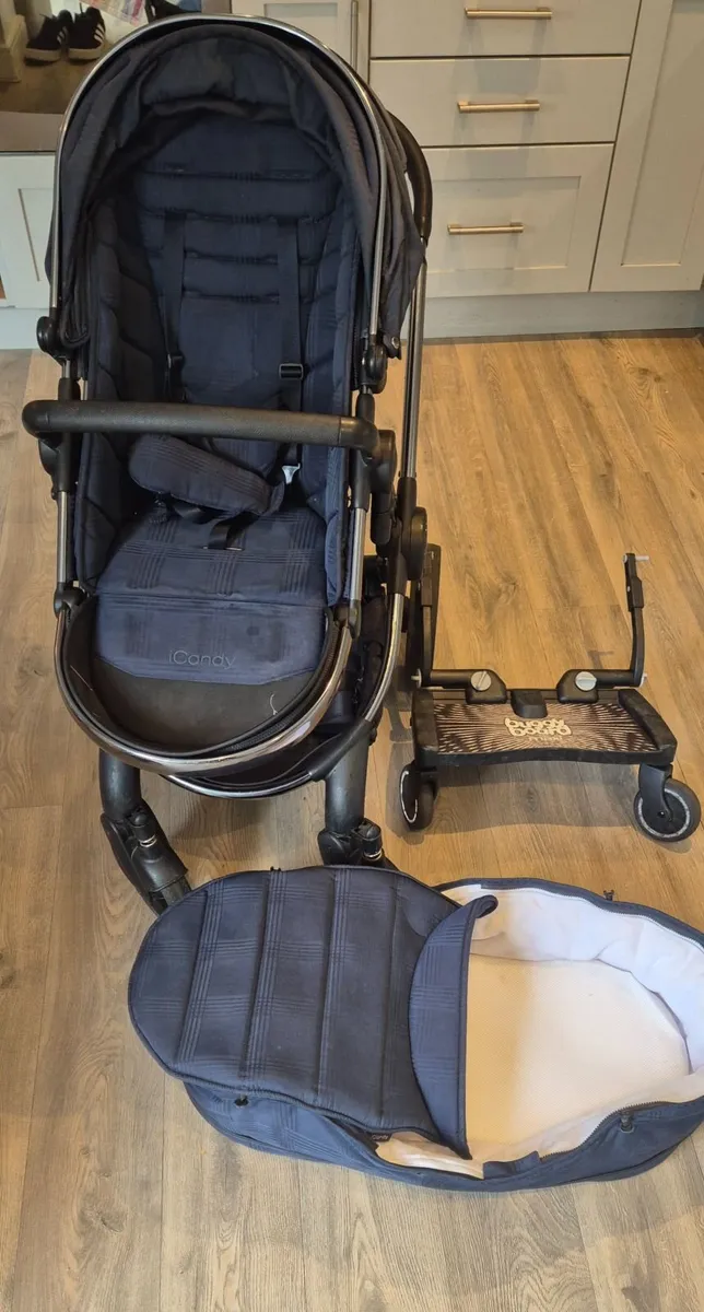 I candy buggy with Pushchair and Carrycot - Image 1