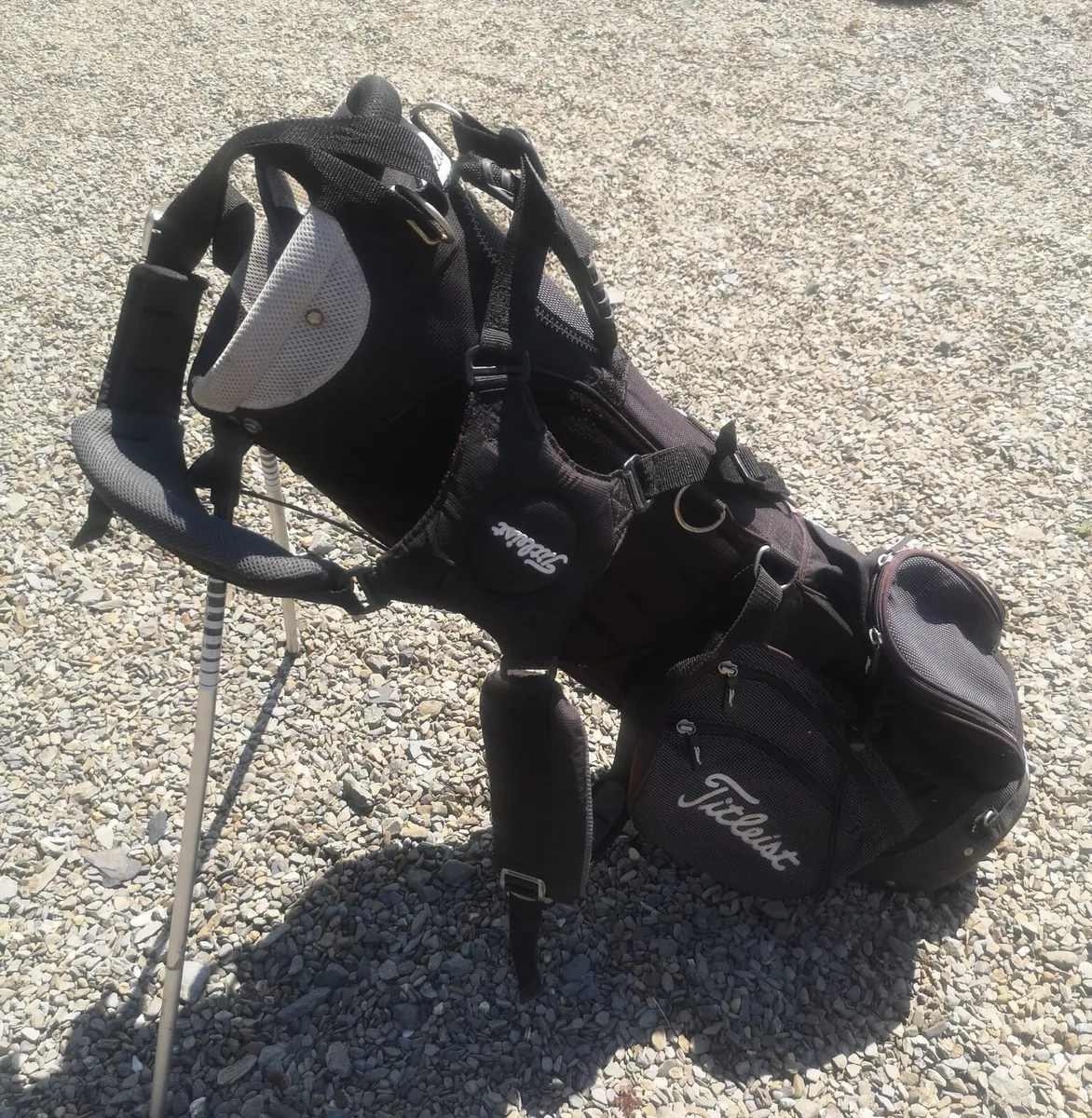 Titleist stand bag. Vg condition No issues - Image 2