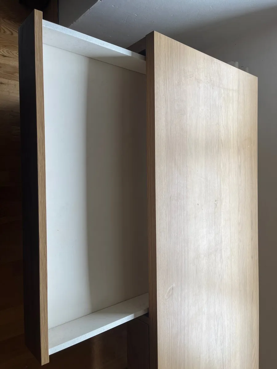 Desk - Image 2