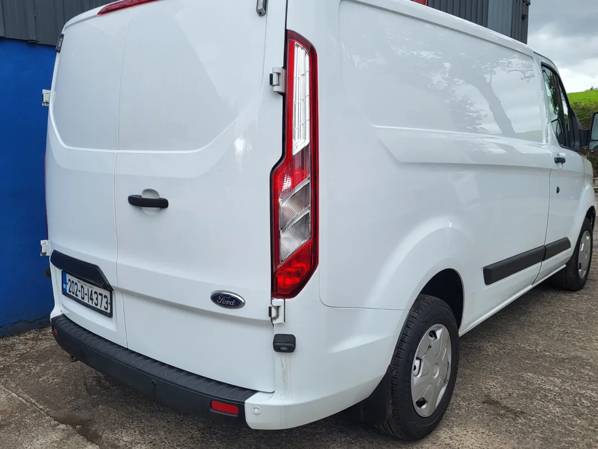 Ford Transit Custom Trend +(202 reg) High spec, - Image 3