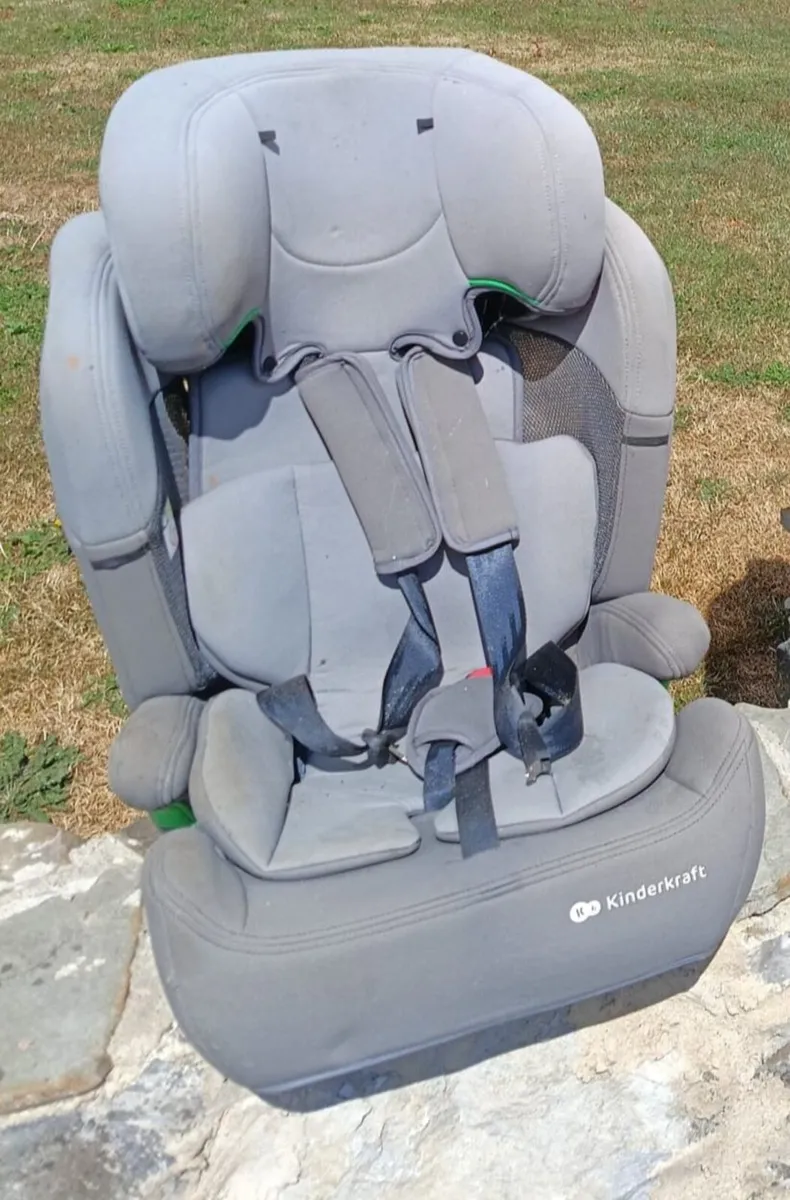 Car Seat - Image 1