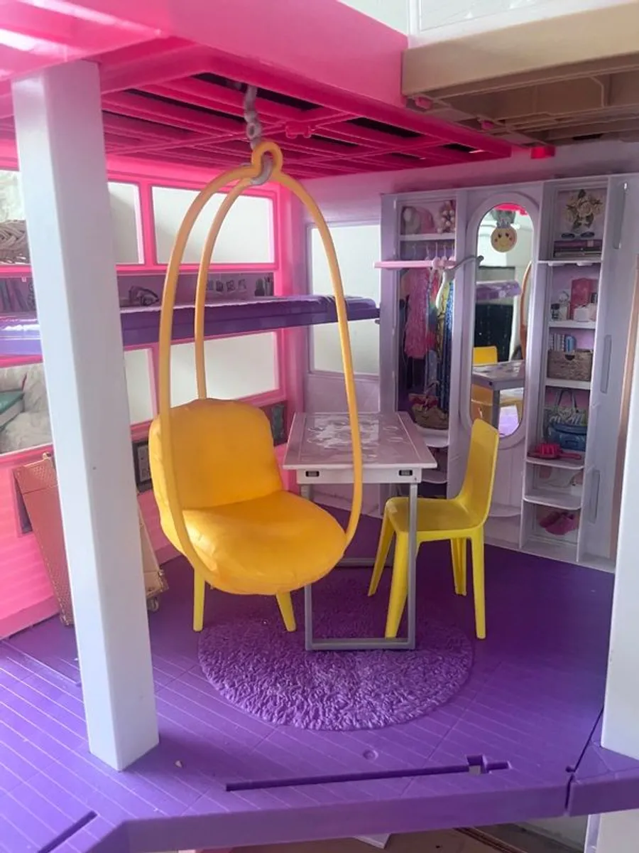 Barbie Dream House - Image 2