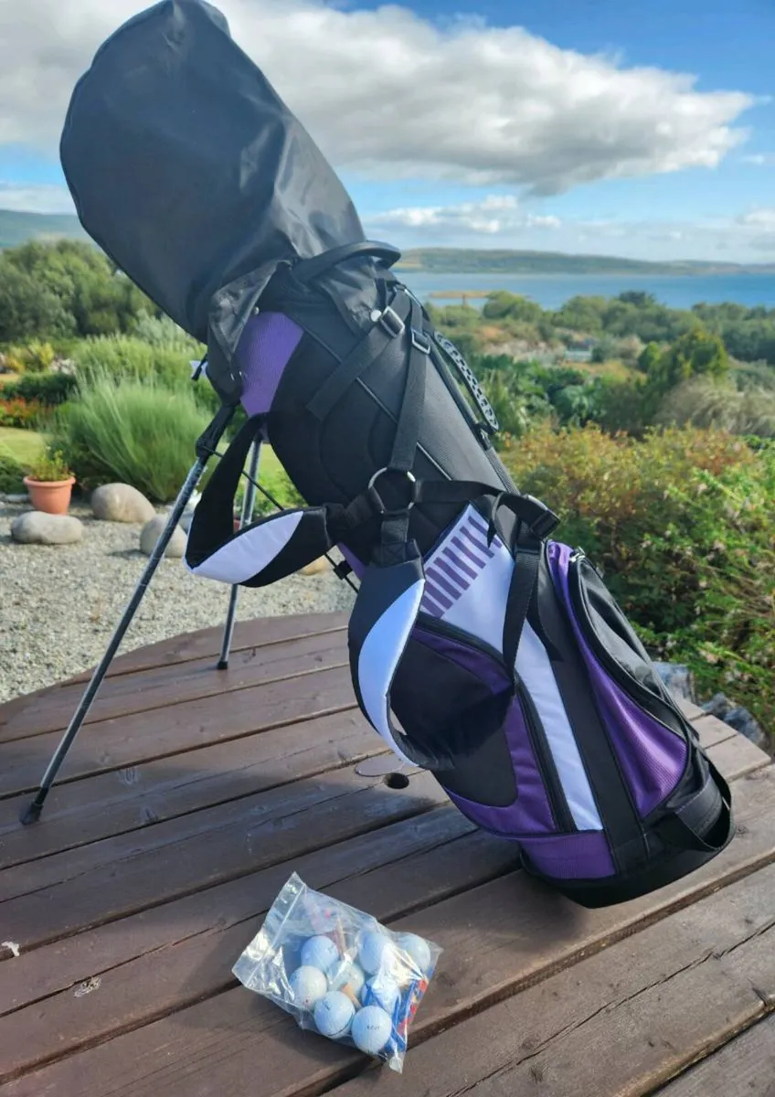Brand New Aspire ladies set. 11 clubs & bag - Image 1