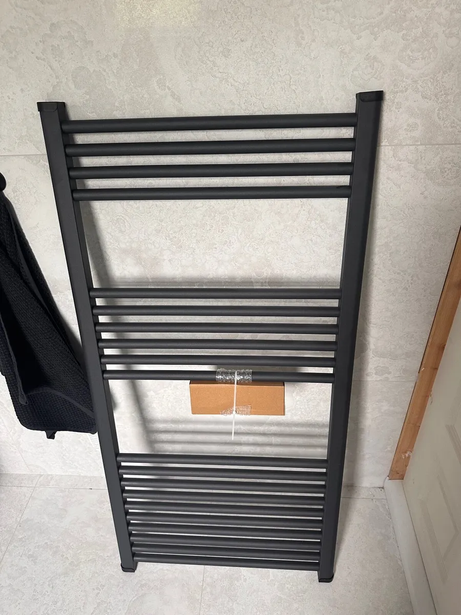 Black matte Radiator for sale - Image 1