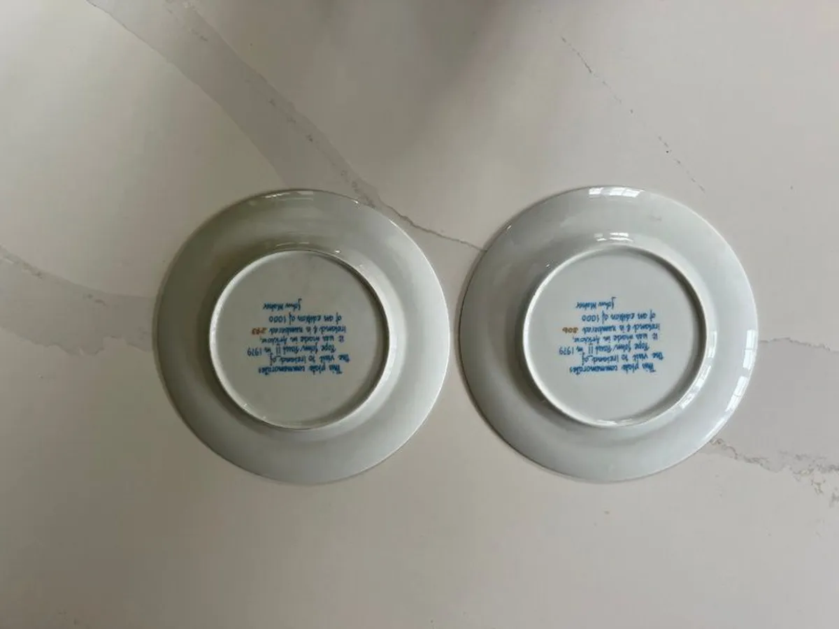 Rare Limited Edition 1979 Arklow Pottery Papal Plates - Image 2