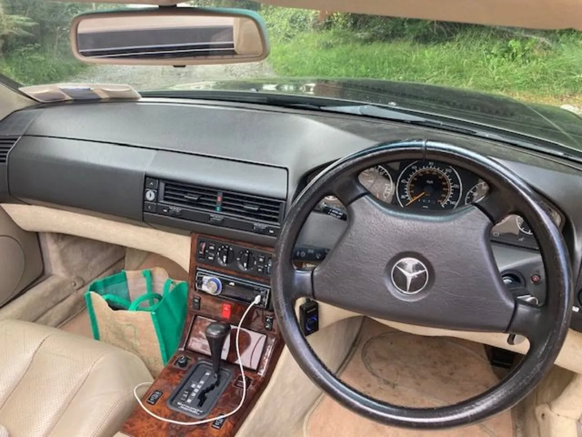 Mercedes-Benz Other 1991 - Image 2