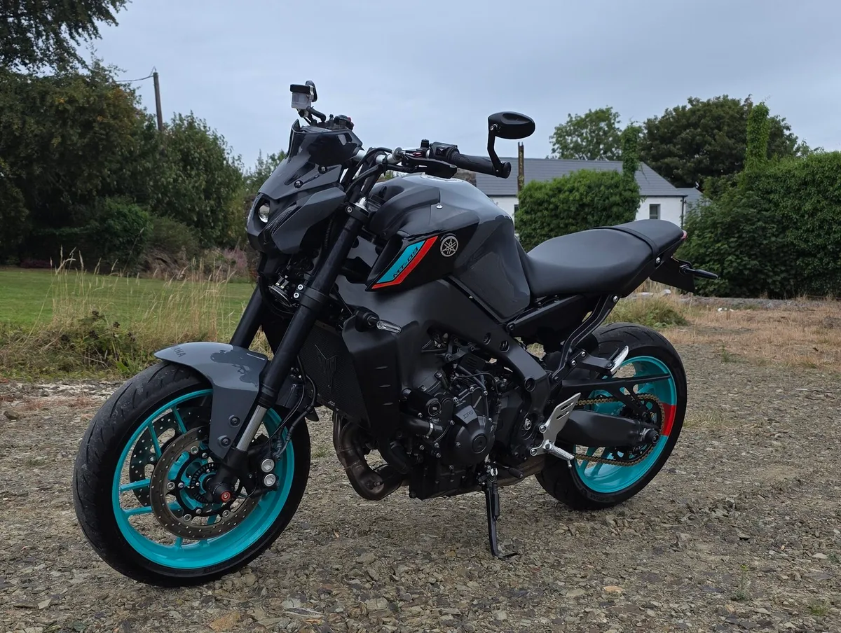 Yamaha MT09 Gen 3 2023 - Image 3